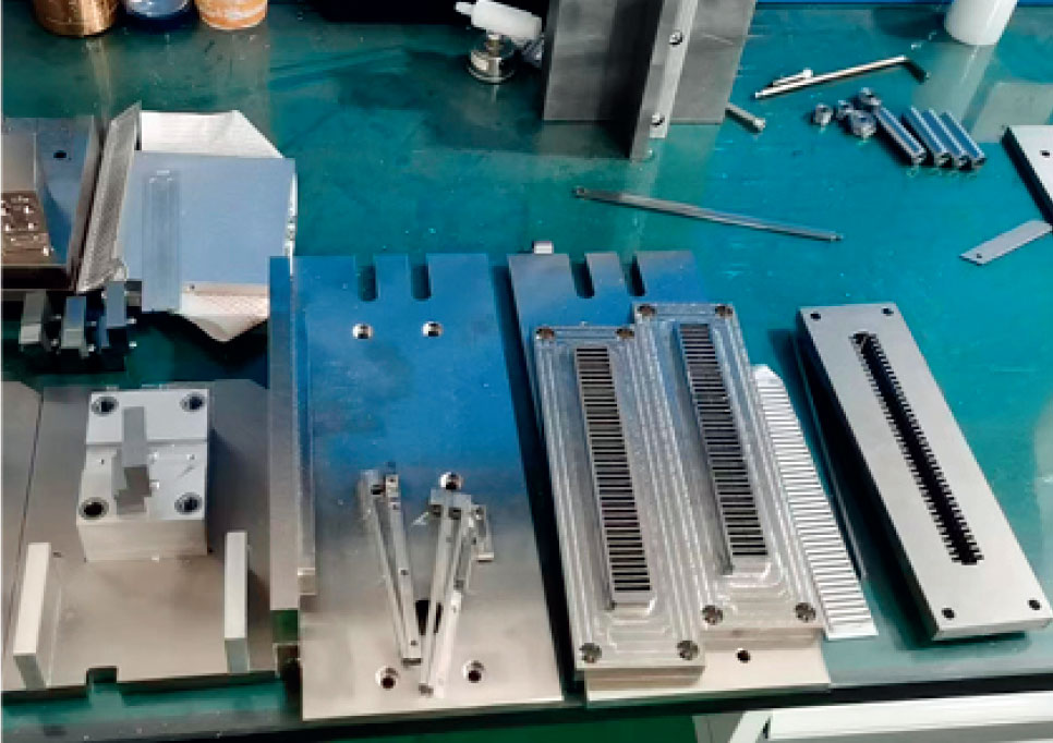 汽车散热器工装